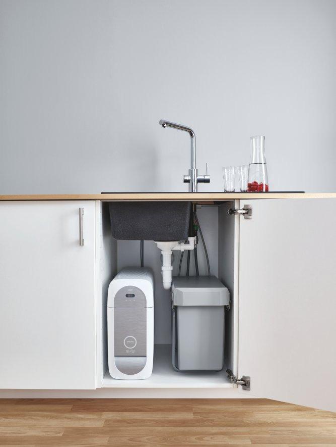 Мусорное ведро Grohe с крышкой 4085500 15 л