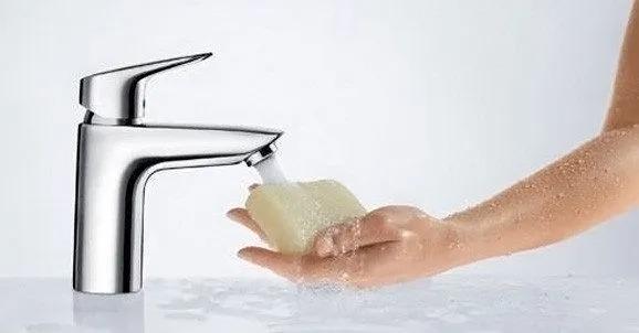 Смеситель для умывальника Hansgrohe Logis 71100000